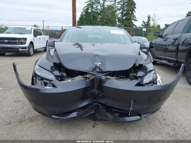 Tesla Model 3 Long Range All-wheel Drive 2025 5YJ3E1EB1SF055365 Image 13