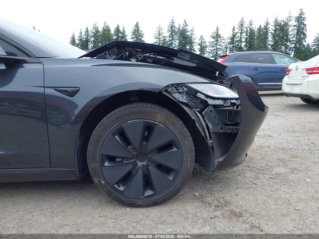 Tesla Model 3 Long Range All-wheel Drive 2025 5YJ3E1EB1SF055365 Image 24
