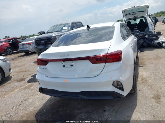 Продажа на аукционе авто 2023 Kia Forte Lxs, vin: 3KPF24AD4PE563941, номер лота: 45546225