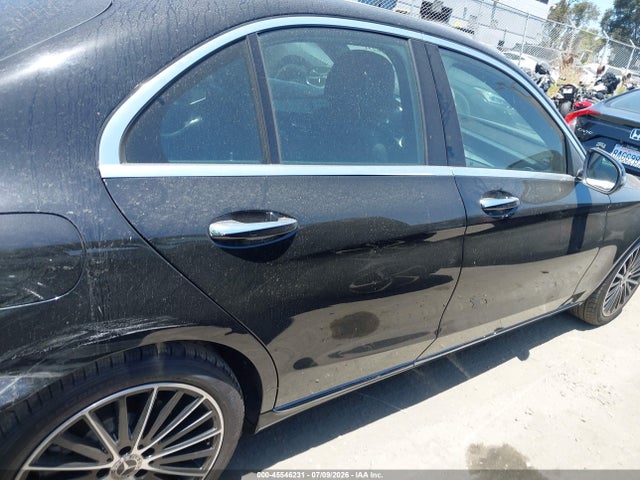 W1KWF8DB7MR631144 Mercedes-Benz C 300 Sedan