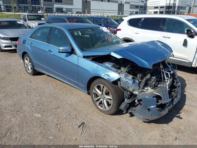 45546298 :رقم المزاد ، WDDHF5GB8AA180965 vin ، 2010 Mercedes-benz E 350 مزاد بيع