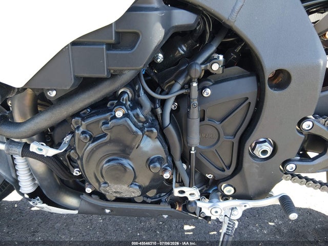 Yamaha Yzfr1 C 2019 JYARN39Y0KA001824 Image 9