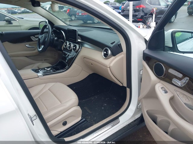 45546356 :رقم المزاد ، WDC0G4KB9KV140145 vin ، 2019 Mercedes-benz Glc 300 4matic مزاد بيع