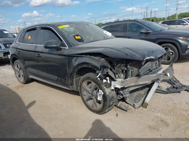 2022 Audi Q5 Premium Plus 40 Tfsi Quattro S Tronic მანქანა იყიდება აუქციონზე, vin: WA1BBAFY4N2111226, აუქციონის ნომერი: 45546360