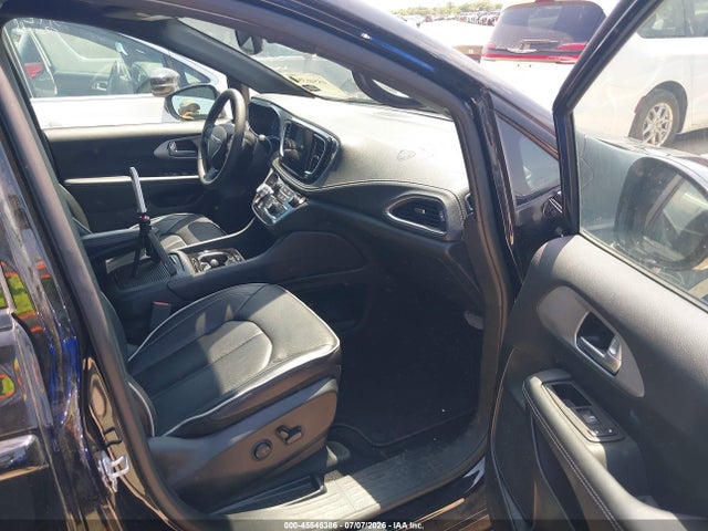 Продажа на аукционе авто 2025 Chrysler Pacifica Limited, vin: 2C4RC1GG9SR515675, номер лота: 45546386