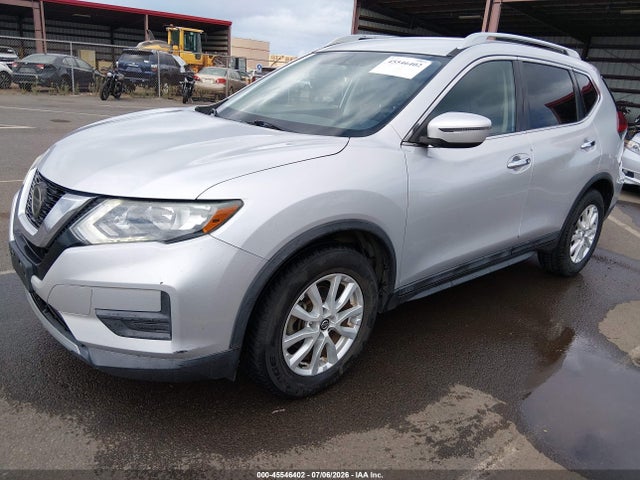 Nissan ROGUE SV 2018 5N1AT2MT4JC716150 Image 2