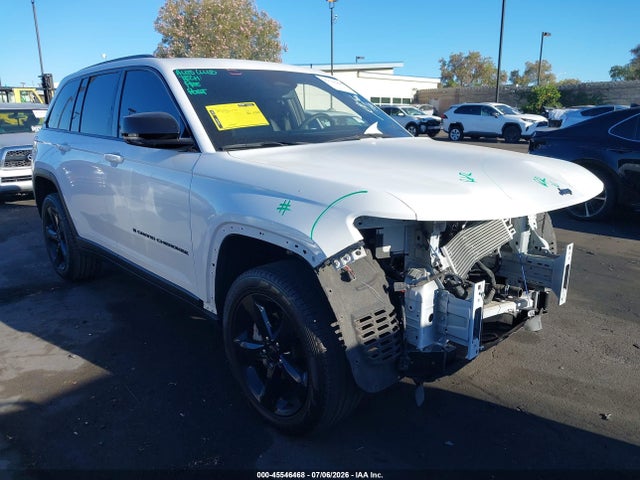 Jeep Grand Cherokee Limited 4x2 2024 1C4RJGBGXRC250722 Image 1