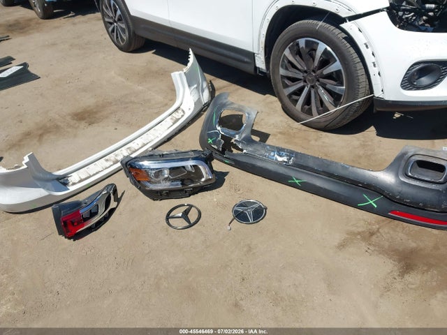 2021 Mercedes-benz Glb 250 მანქანა იყიდება აუქციონზე, vin: W1N4M4GB3MW083519, აუქციონის ნომერი: 45546469