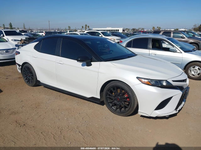 Toyota CAMRY TRD 2022 4T1KZ1AKXNU067012 головне зображення