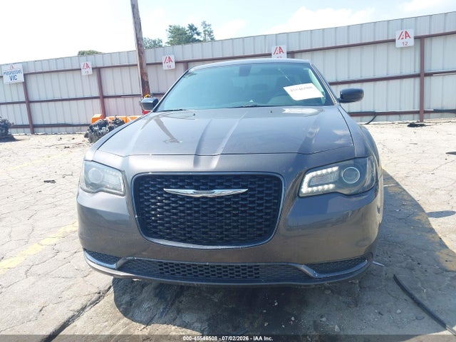 45546508 :رقم المزاد ، 2C3CCAAG1KH746109 vin ، 2019 Chrysler 300 Touring مزاد بيع
