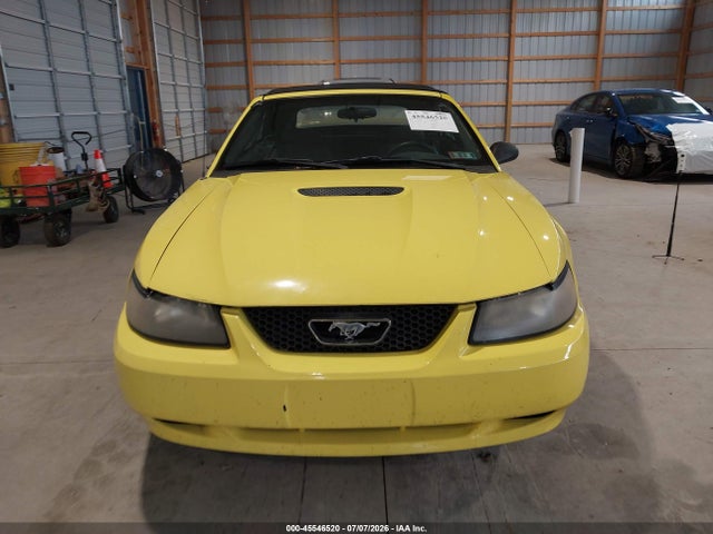 45546520 :رقم المزاد ، 1FAFP44401F139771 vin ، 2001 Ford Mustang مزاد بيع