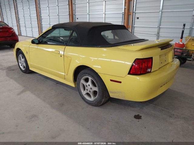 45546520 :رقم المزاد ، 1FAFP44401F139771 vin ، 2001 Ford Mustang مزاد بيع
