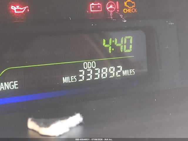 Toyota Prius V Two 2015 JTDZN3EU8FJ033059 Image 16