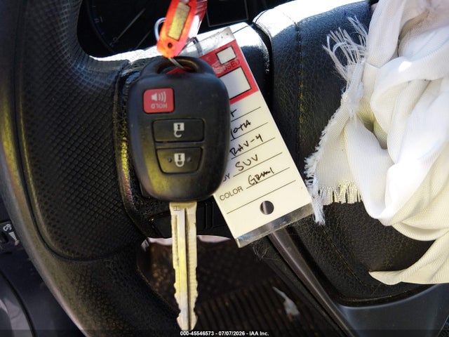 Toyota RAV4 LE 2017 JTMZFREV1HD106914 Image 11