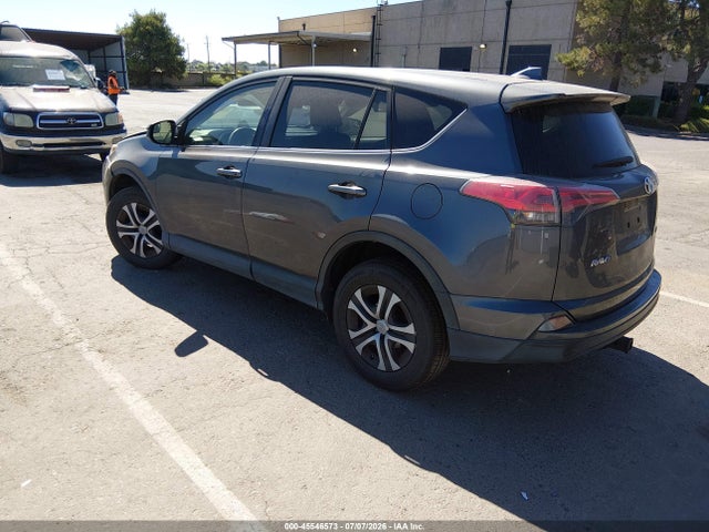 Toyota RAV4 LE 2017 JTMZFREV1HD106914 Image 3