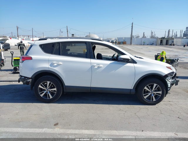 Toyota Rav4 Xle 2018 2T3RFREV6JW823687 Image 14