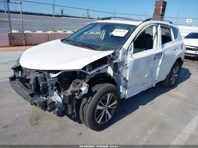 Toyota Rav4 Xle 2018 2T3RFREV6JW823687 Image 6