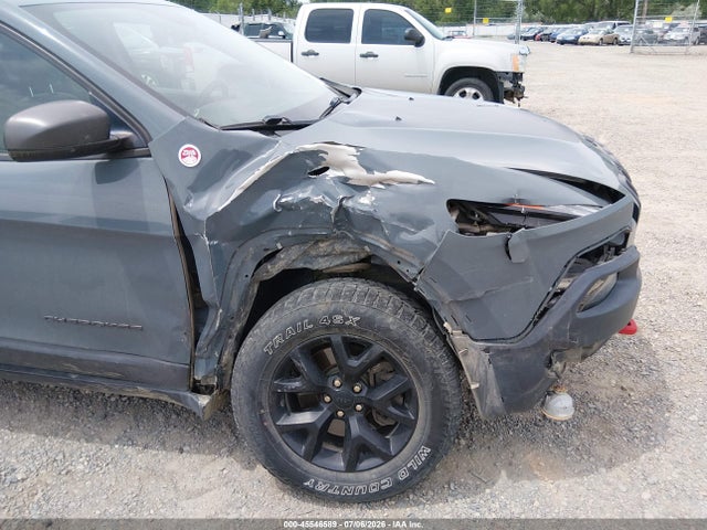 2015 Jeep Cherokee Trailhawk მანქანა იყიდება აუქციონზე, vin: 1C4PJMBS6FW752017, აუქციონის ნომერი: 45546589