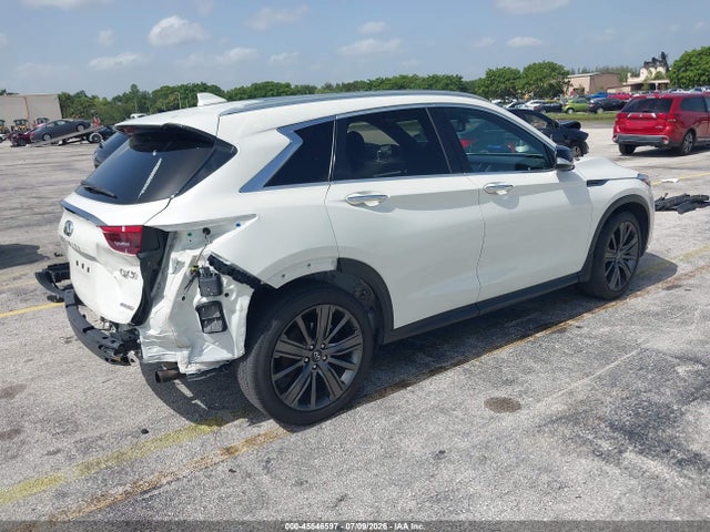 45546597 :رقم المزاد ، 3PCAJ5M38LF113669 vin ، 2020 Infiniti Qx50 Essential Awd مزاد بيع