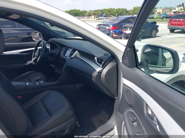 45546597 :رقم المزاد ، 3PCAJ5M38LF113669 vin ، 2020 Infiniti Qx50 Essential Awd مزاد بيع