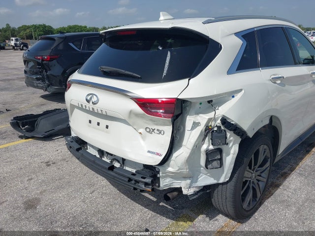 45546597 :رقم المزاد ، 3PCAJ5M38LF113669 vin ، 2020 Infiniti Qx50 Essential Awd مزاد بيع