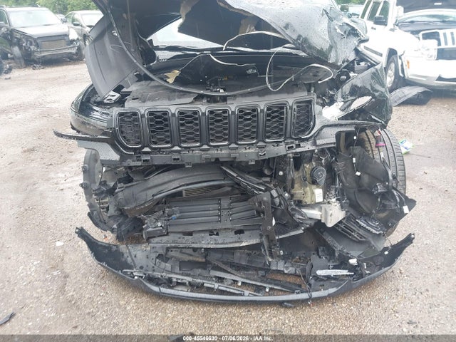 Продажа на аукционе авто 2025 Jeep Grand Cherokee Limited 4x4, vin: 1C4RJHBG9SC371639, номер лота: 45546630