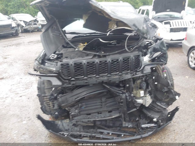 Продажа на аукционе авто 2025 Jeep Grand Cherokee Limited 4x4, vin: 1C4RJHBG9SC371639, номер лота: 45546630