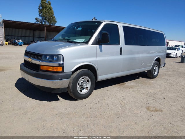 Chevrolet Express 3500 Lt 2017 1GAZGPFF2H1273365 Image 2