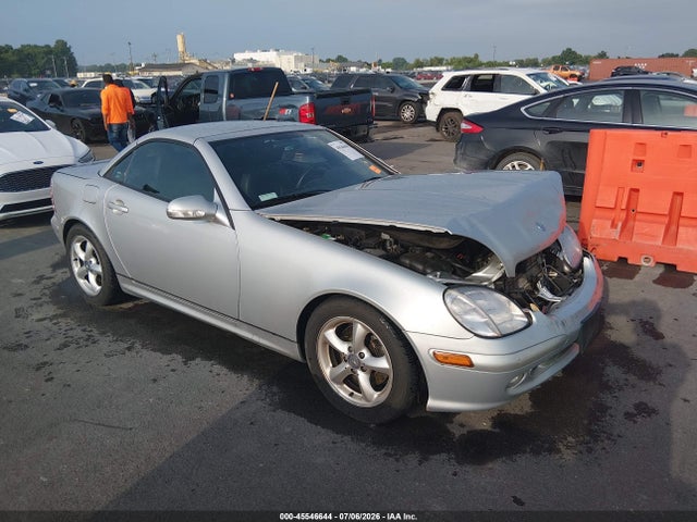 45546644 :رقم المزاد ، WDBKK65F83F297604 vin ، 2003 Mercedes-benz Slk 320 مزاد بيع