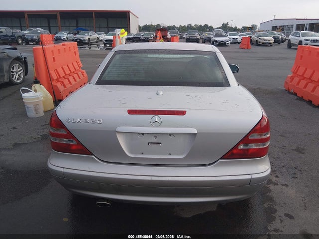 45546644 :رقم المزاد ، WDBKK65F83F297604 vin ، 2003 Mercedes-benz Slk 320 مزاد بيع