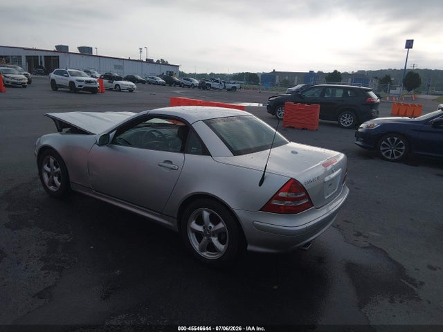 45546644 :رقم المزاد ، WDBKK65F83F297604 vin ، 2003 Mercedes-benz Slk 320 مزاد بيع
