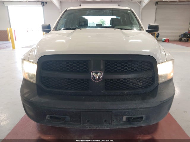 Продажа на аукционе авто 2018 Ram 1500 Tradesman  4x4 5'7 Box, vin: 1C6RR7KG7JS272462, номер лота: 45546646