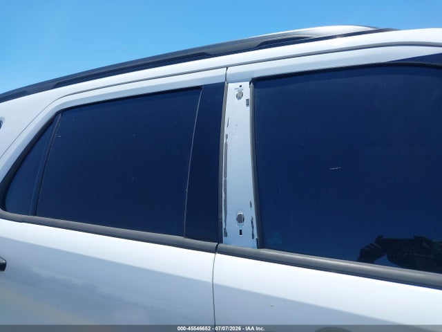 Ford Explorer 2017 1FM5K8B8XHGB34434 Image 6