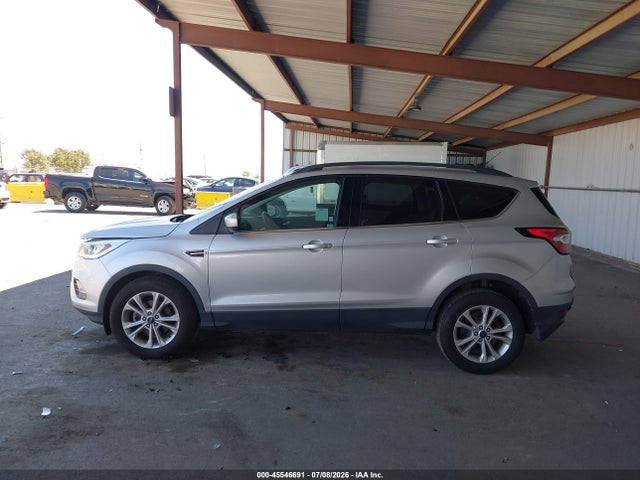1FMCU0HD9JUC36161 Ford ESCAPE SEL