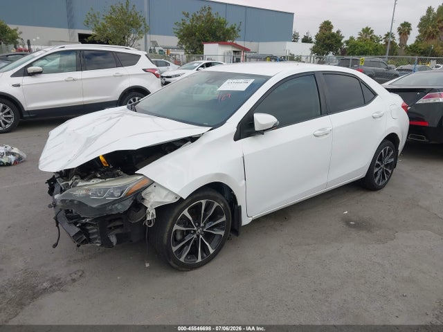 Toyota COROLLA SE 2018 2T1BURHE1JC051743 Image 2
