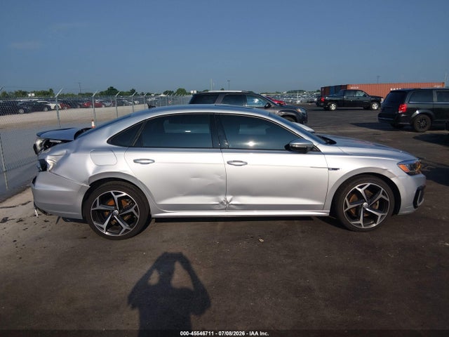 2020 Volkswagen Passat 2.0t R-line მანქანა იყიდება აუქციონზე, vin: 1VWMA7A3XLC016903, აუქციონის ნომერი: 45546711