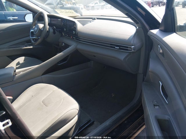 45546726 :رقم المزاد ، 5NPLS4AG2MH051387 vin ، 2021 Hyundai Elantra Sel مزاد بيع