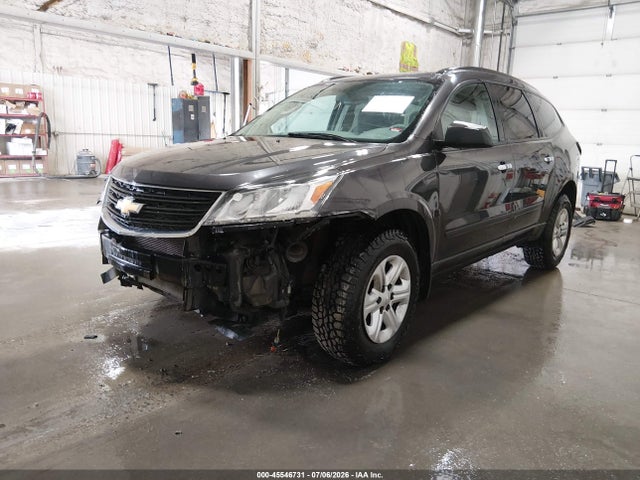 Chevrolet Traverse Ls 2016 1GNKVFEDXGJ205569 Image 2