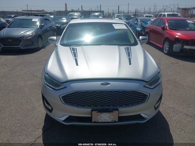45546739 :رقم المزاد ، 3FA6P0RU1KR235351 vin ، 2019 Ford Fusion Hybrid Titanium مزاد بيع