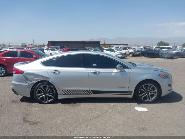 45546739 :رقم المزاد ، 3FA6P0RU1KR235351 vin ، 2019 Ford Fusion Hybrid Titanium مزاد بيع
