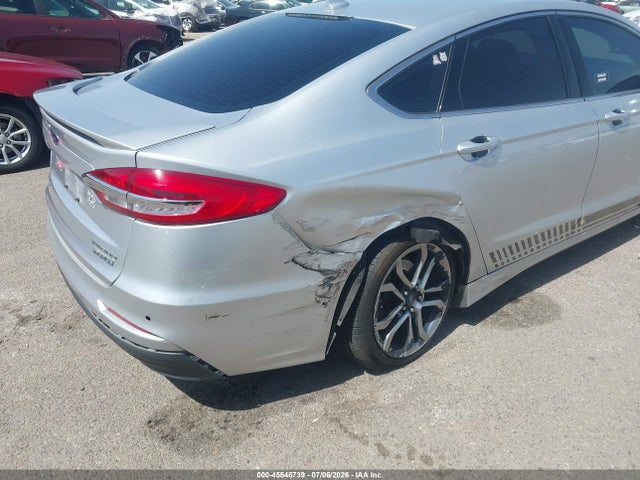 45546739 :رقم المزاد ، 3FA6P0RU1KR235351 vin ، 2019 Ford Fusion Hybrid Titanium مزاد بيع