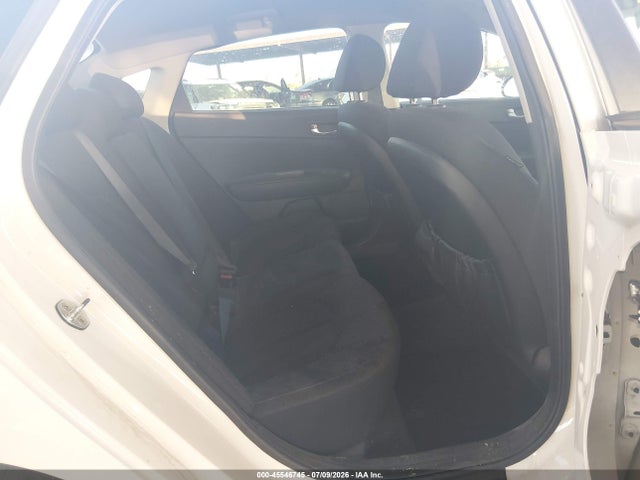 KIA Optima Lx 2016 5XXGT4L3XGG047547 Image 8