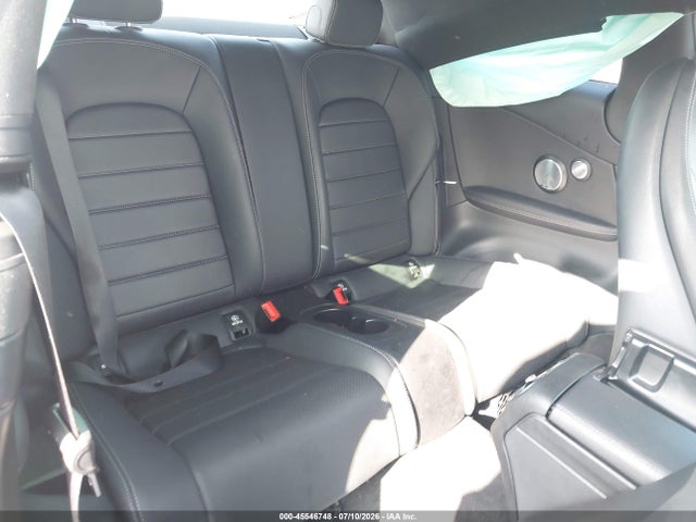 45546748 :رقم المزاد ، WDDWJ8DB8KF846352 vin ، 2019 Mercedes-benz C 300 مزاد بيع