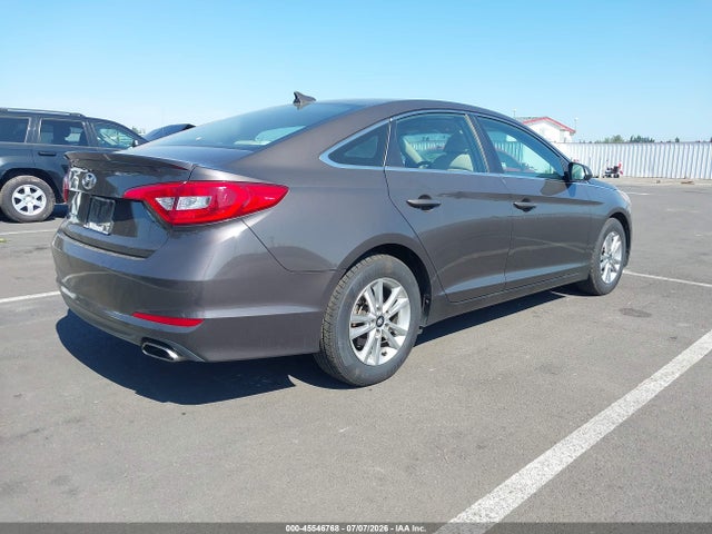 Hyundai SONATA SE 2016 5NPE24AFXGH327299 Image 4