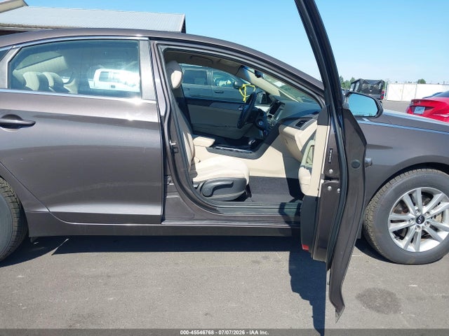Hyundai SONATA SE 2016 5NPE24AFXGH327299 Image 5