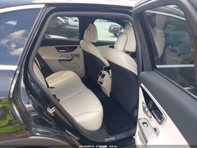 W1NKM4HB4TU107391 Mercedes-Benz Glc 300 4matic Suv