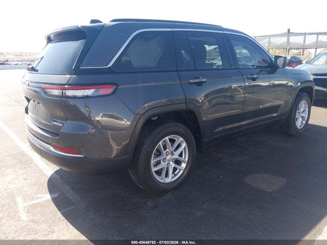 1C4RJHAG3RC263318 Jeep Grand Cherokee Laredo X 4x4