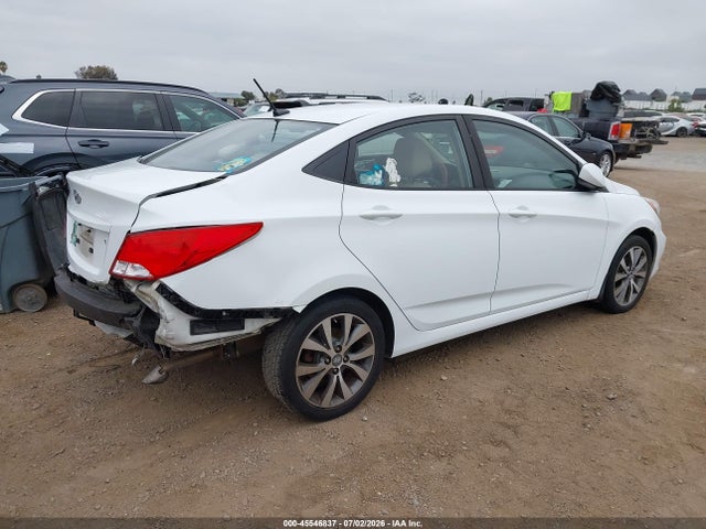 Hyundai Accent Value Edition 2017 KMHCT4AE5HU225066 Image 4