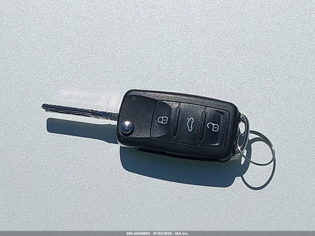 3VWJ17AT7FM601234 Volkswagen Beetle 1.8t