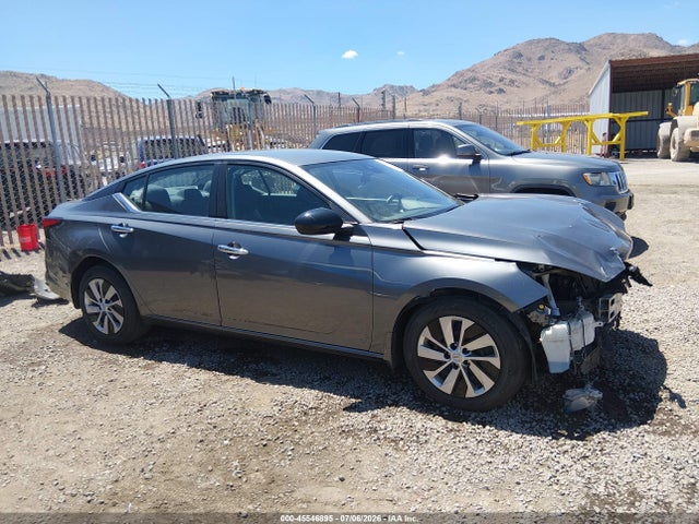 1N4BL4BV5NN424032 Nissan Altima S Fwd